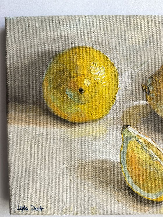Lemon slices
