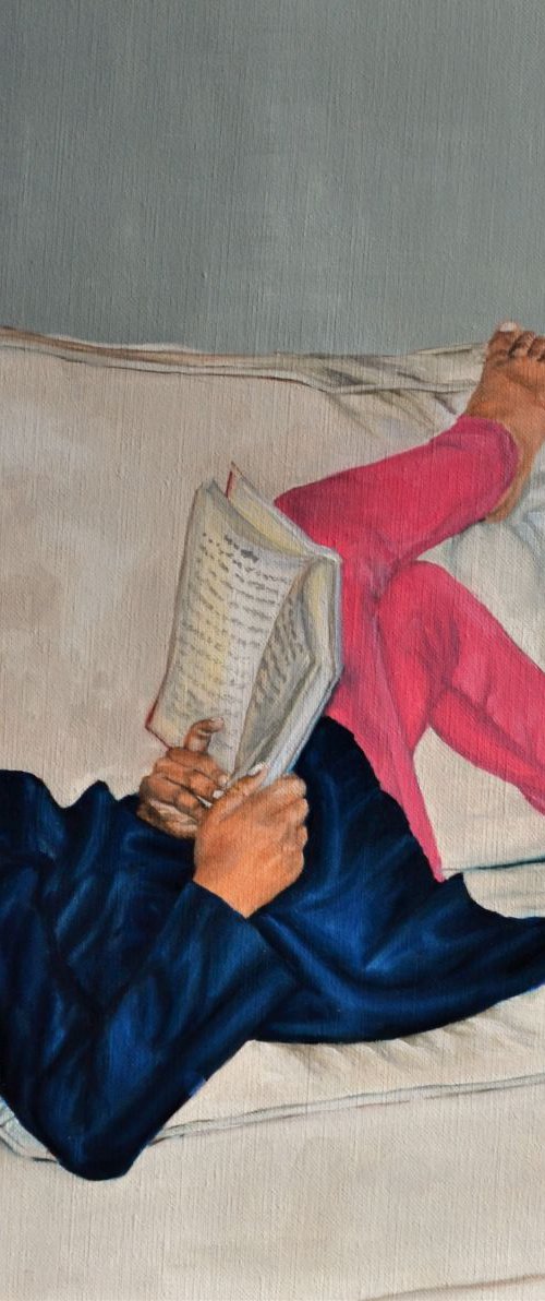 The avid reader by Afekwo
