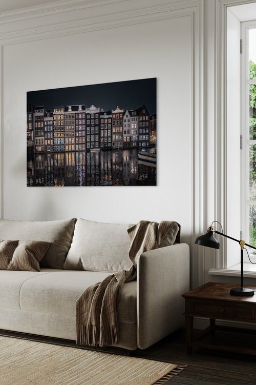 THE NIGHT IN AMSTERDAM by Fabio Accorrà