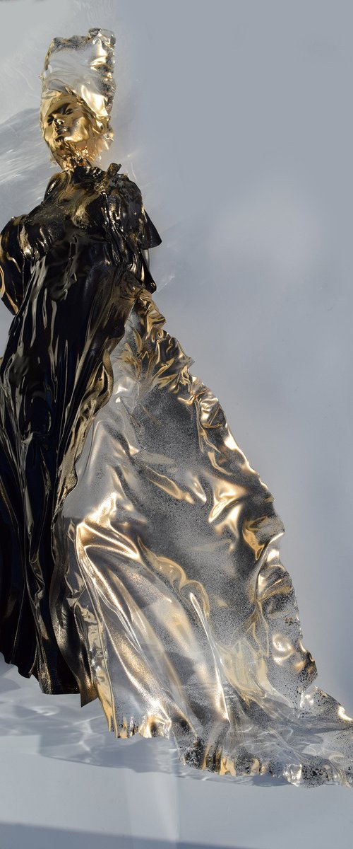 The Duchess II by Anna Sidi-Yacoub