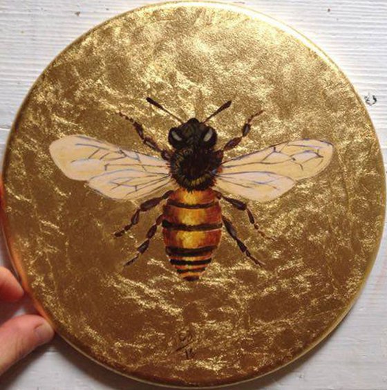 The Other Golden Honeybee Oil Painting on Round Lacquered Golden Leaf Canvas Frame