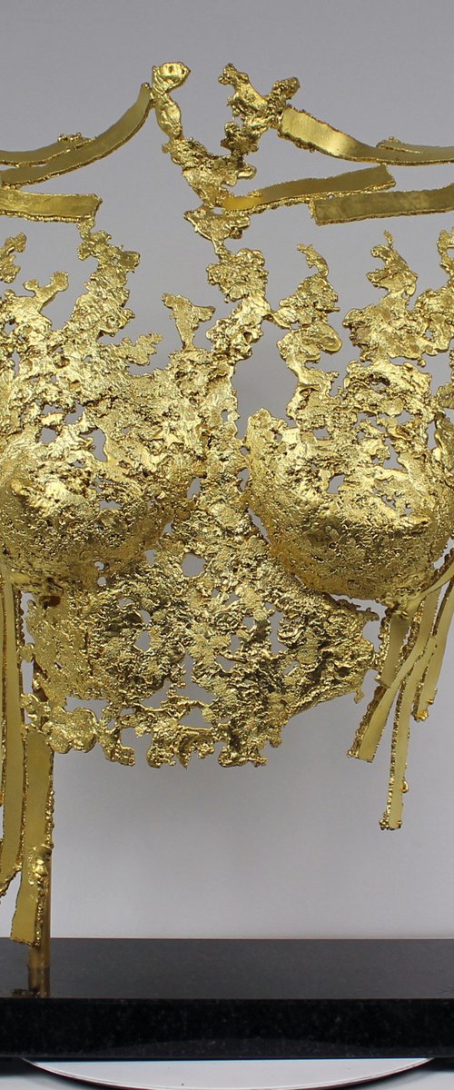 Belisama It's Only Gold - Gold bronze lace body woman by Philippe Buil