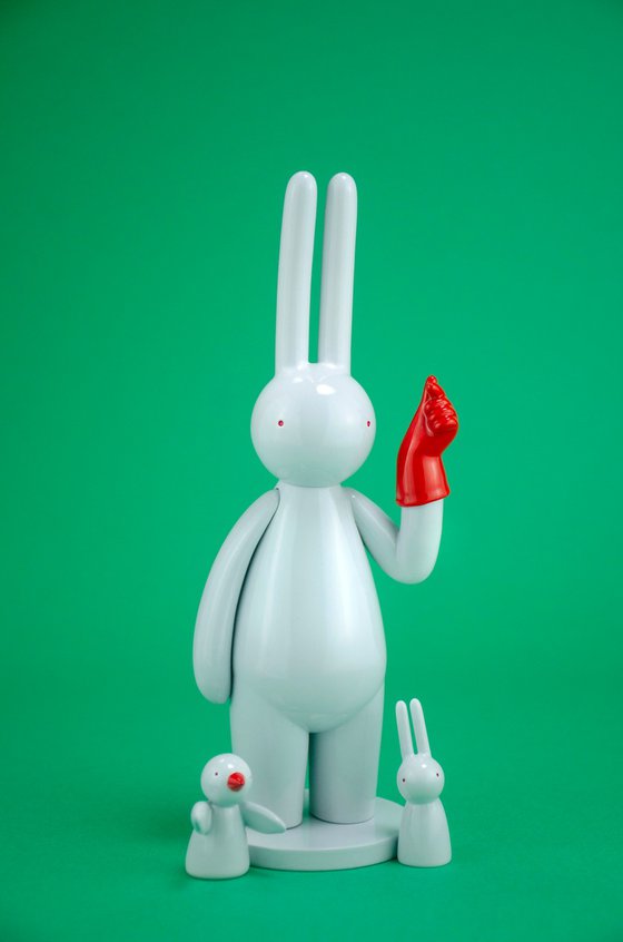 THE WORLD OF IN-JOKES: Love-Hate Paradox