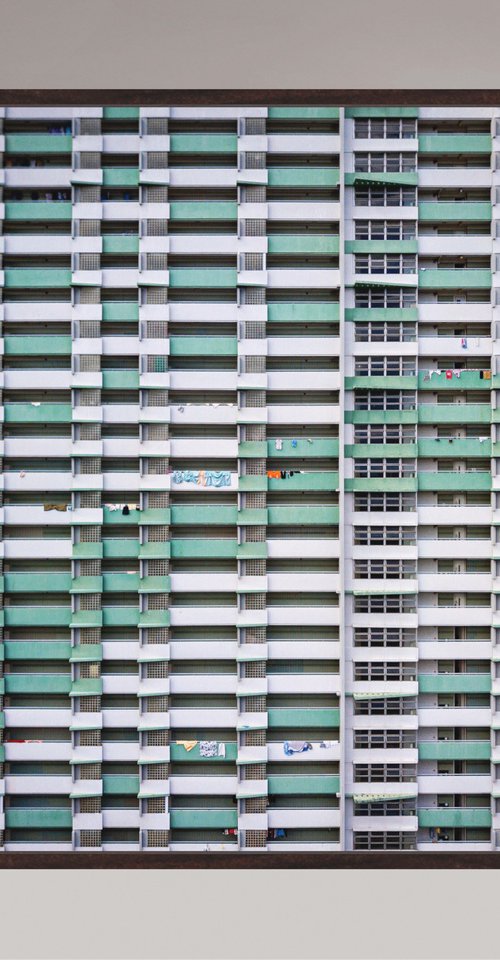 Vertical Domino by Serge Horta