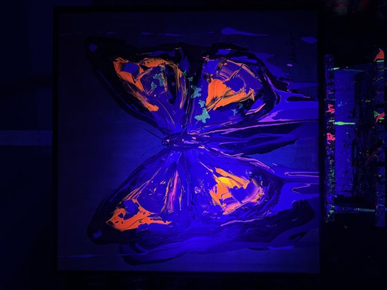 Butterfly of 3 Worlds Gold