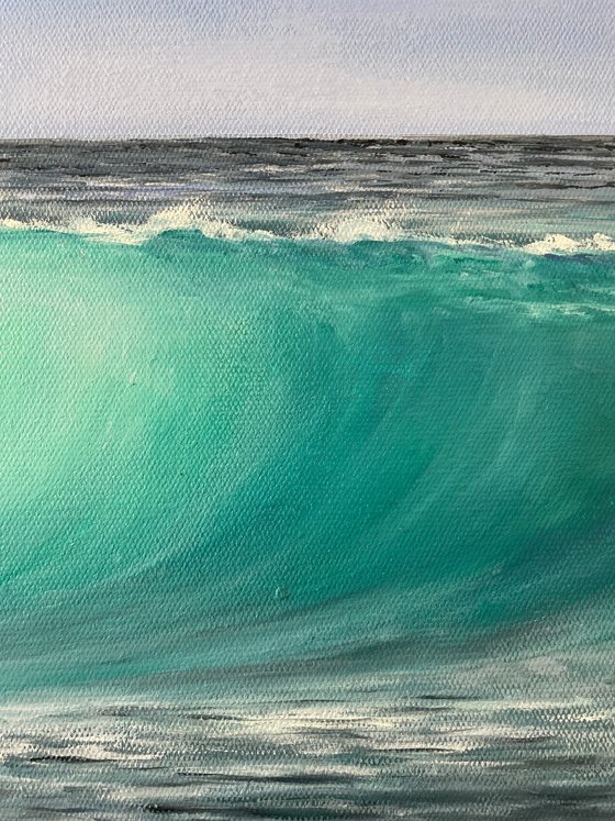 A turquoise wave