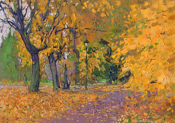 Maple alley in Tsaritsyno park. October.
