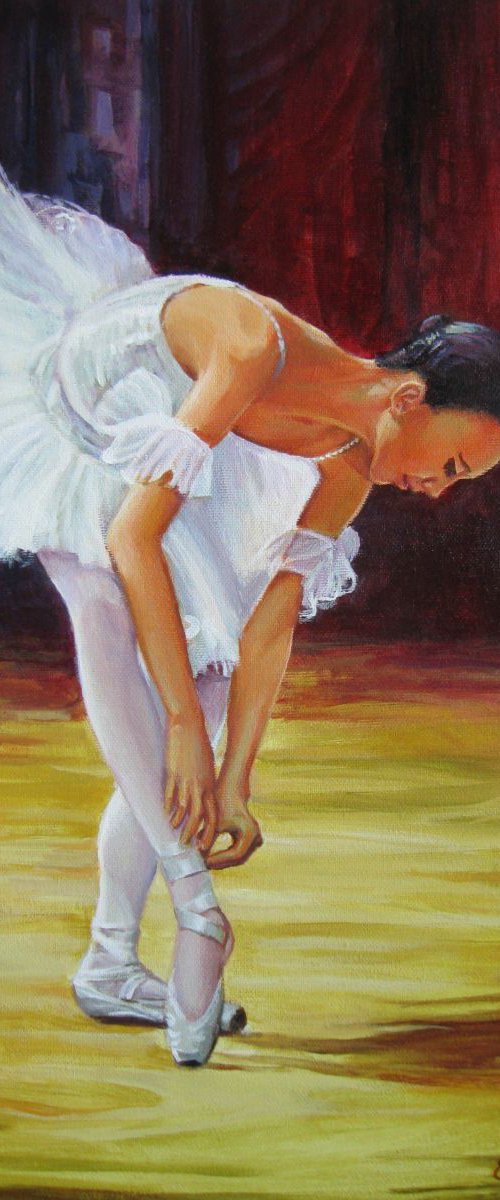 Ballerina by Elena Oleniuc