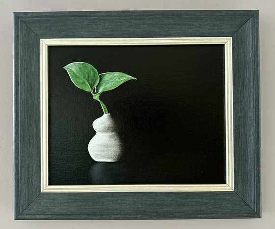 Ikebana: Green Leaves