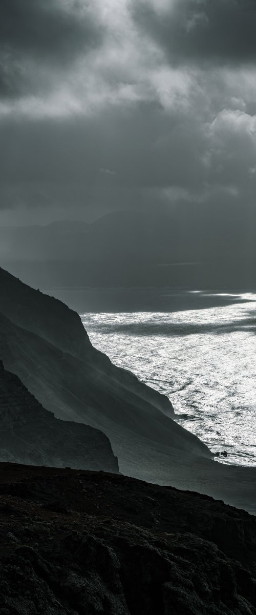 THE BLACK COAST by Fabio Accorrà