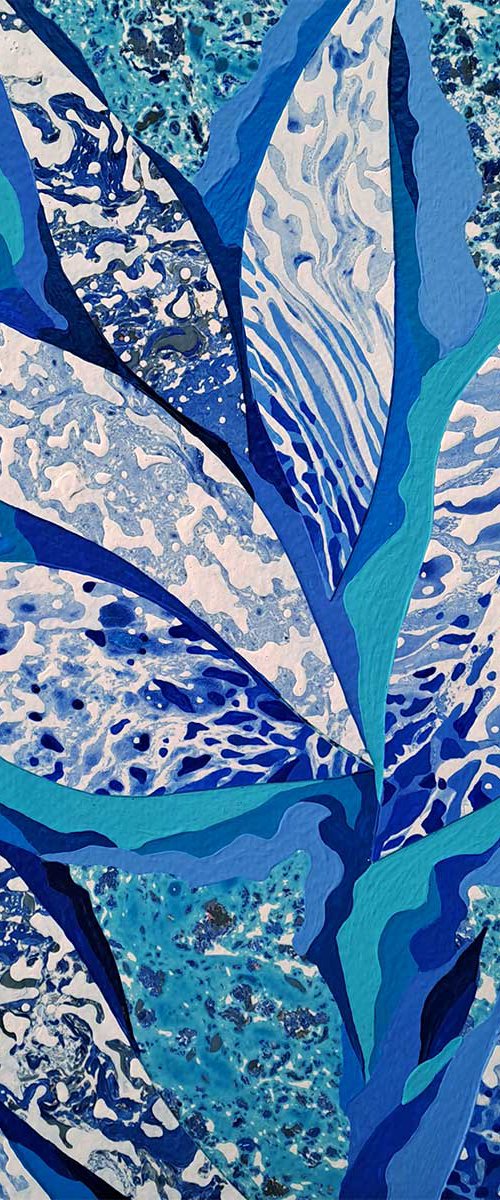 Ocean Flower by Mariia Raskin