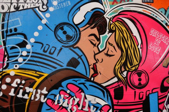 The Love Stuff 160cm x 60cm Kissing Space Cadets Textured Urban Pop Art