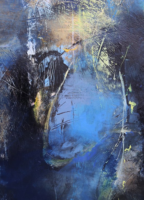 “Echoes of the Infinite”