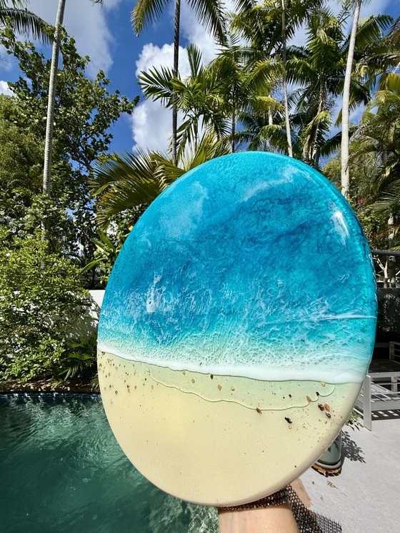 Round ocean #103