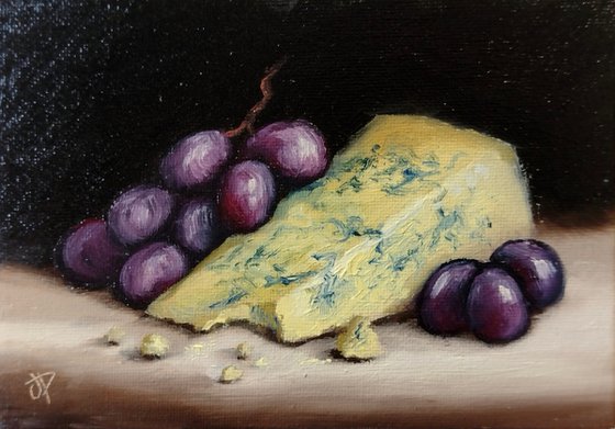 Blue Stilton Cheese with grapes