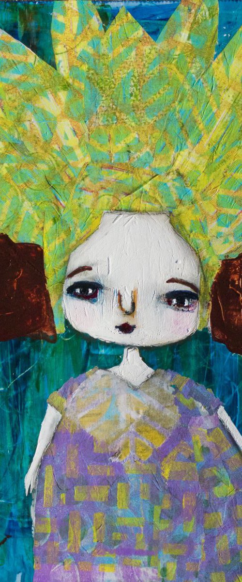 Leilani (Heavenly Flower) by Lola Jovan