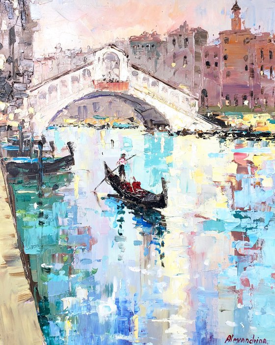 Rialto Bridge. Venezia.
