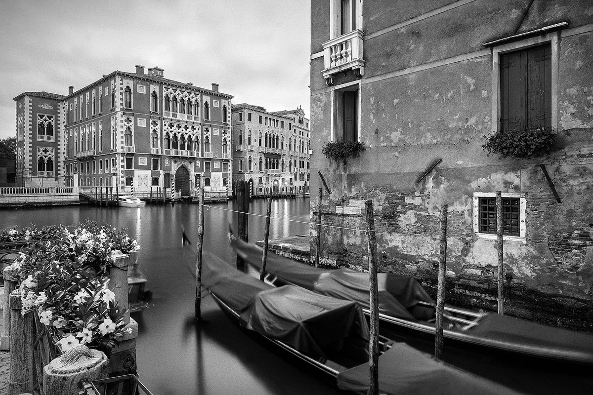 Photorealistic Cityscapes Photograph By Peter Zelei, 33 X 24", Eternal Venice, Original Artwork