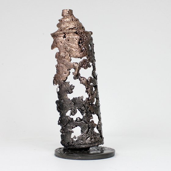 Spray can 9-22 - Bomb spray metal sculpture steel and bronze