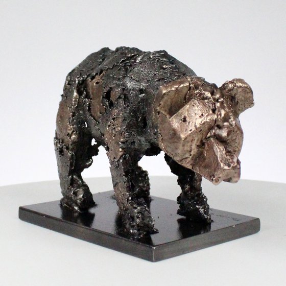 Bear 110-21 - Metal animal sculpture - bronze and steel lace