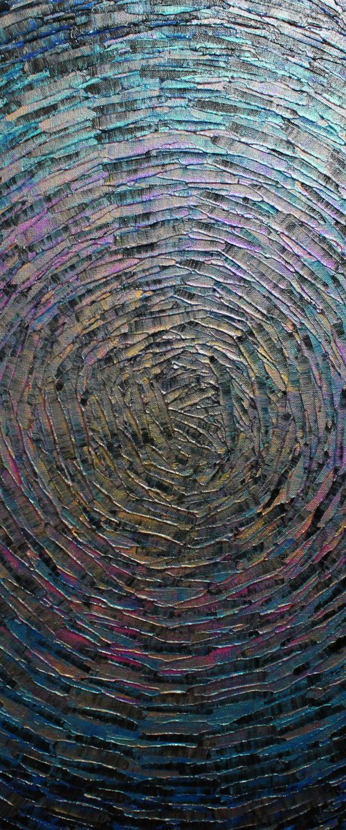 Iridescent blue pink gold shine by Jonathan Pradillon