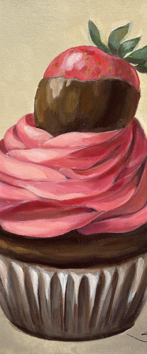 Strawberry Cupcake by Silvia  Vassileva