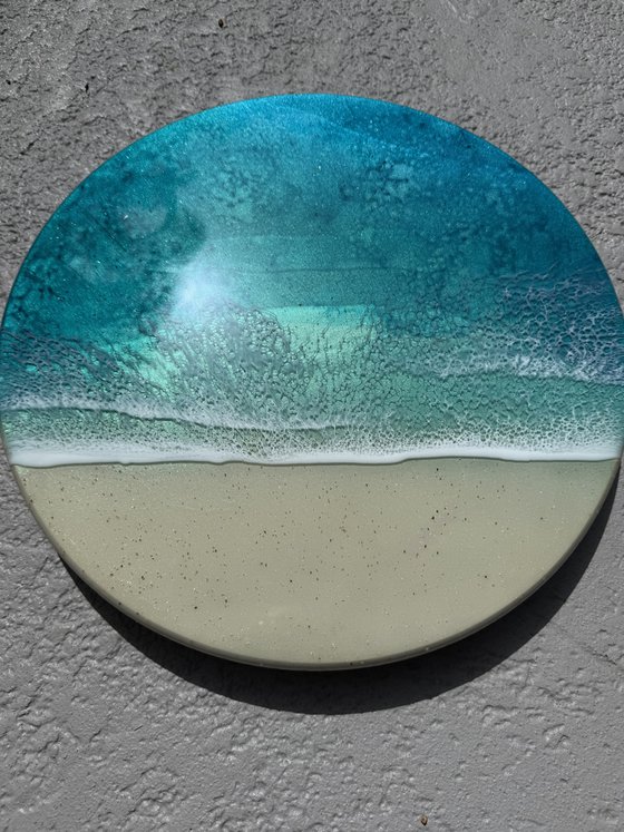 Round ocean #105