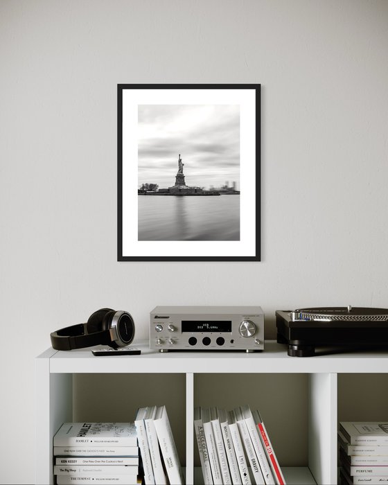 NEW YORK, LIBERTY