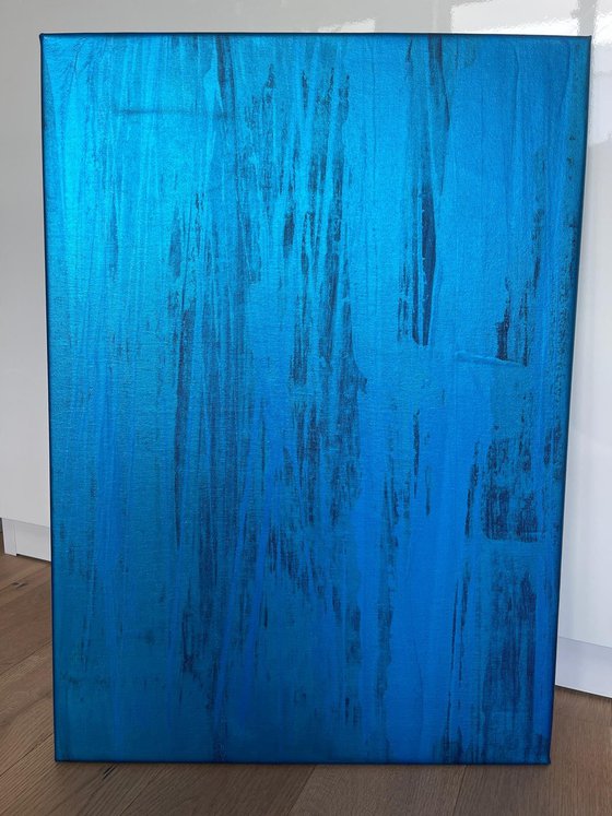 Hand-painted Blue Flow