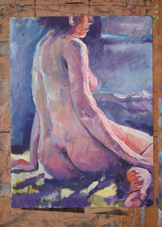 BACKVIEW OF TESSA