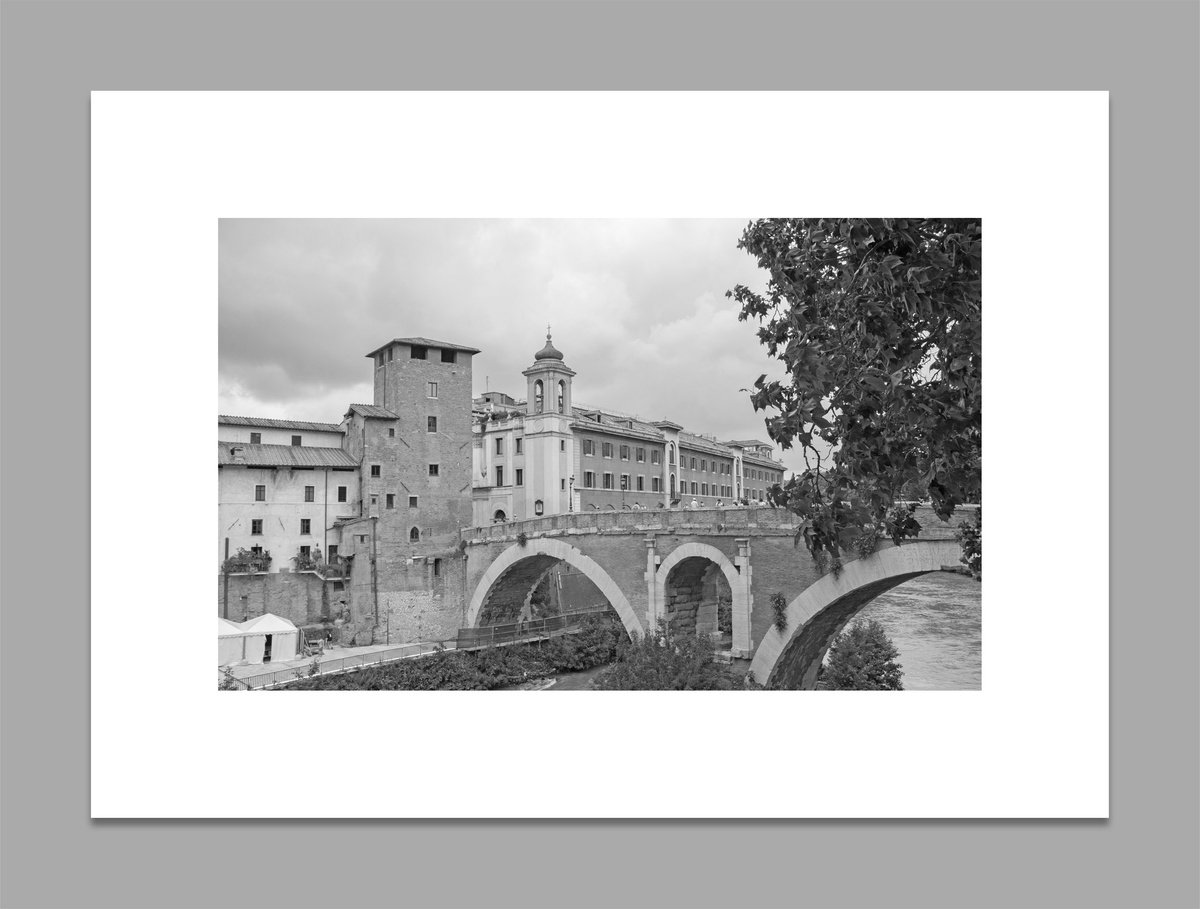 Photorealistic Cityscapes Photograph By Yuan Hua Jia, 22 X 16", Rome In Italy #1, Original Artwork