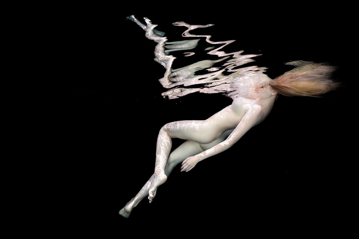Porcelain III - underwater photograph - from series Porcelain - print on aluminum by Alex Sher