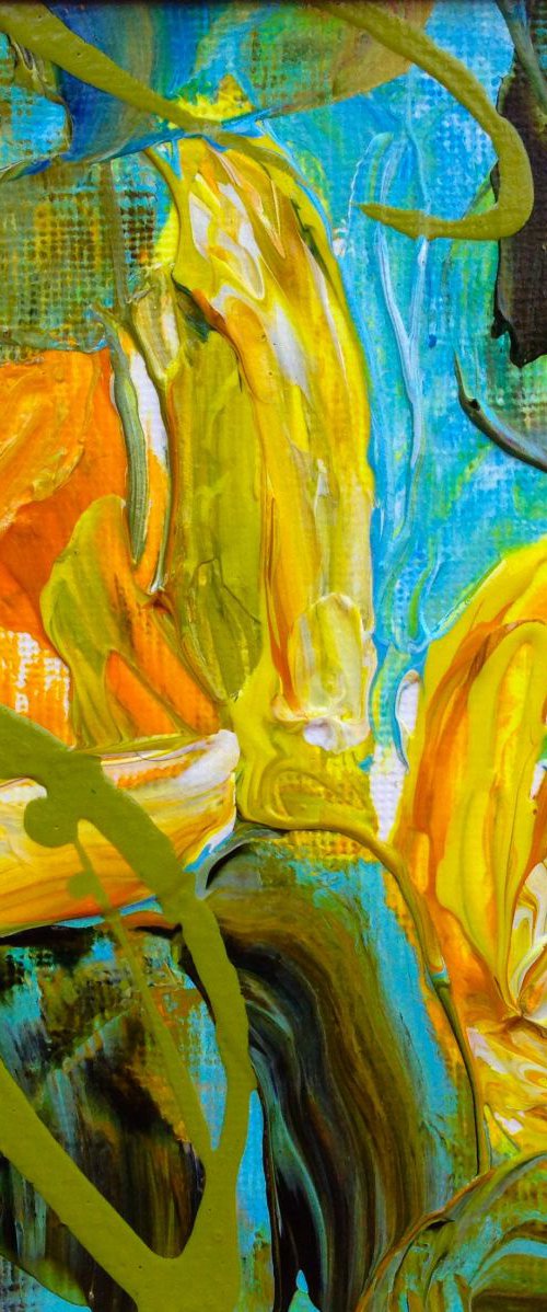 Little Blooming Daffodils by Emma Sian Pritchard