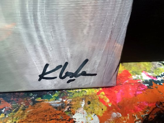 Atemporal flowers pot