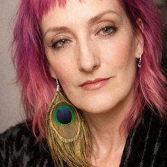 Visit Cyndy Cmyth shop