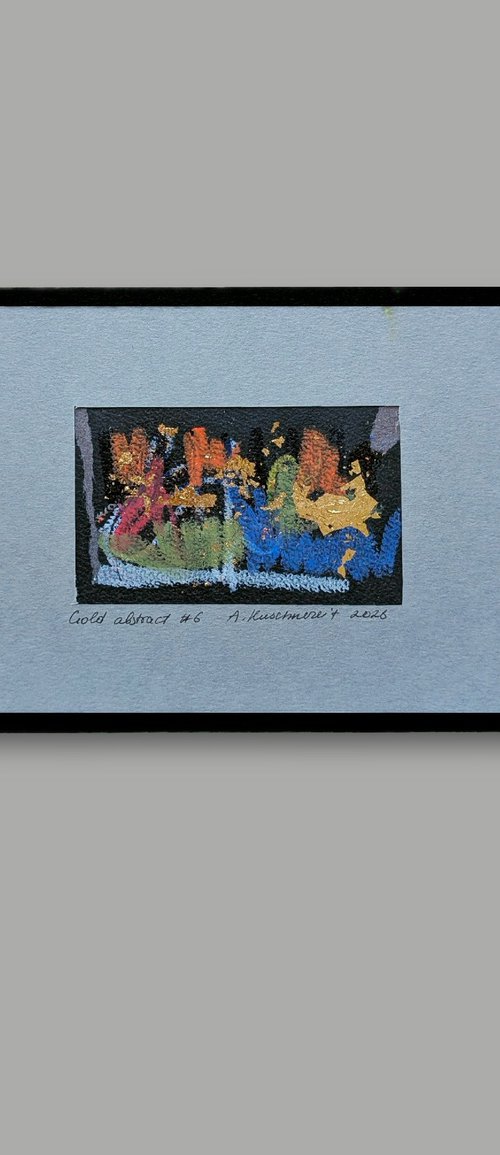 Gold abstract N6 by Alena Kuschnereit