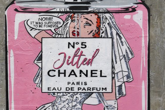 Chanel Jilted No.5 120cm x 150cm Chanel Perfume Concrete Urban Pop Art Custom Etched Frame