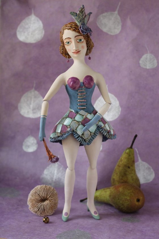 From the Cabaret girls, Girl in blue gloves. Wall sculpture by Elya Yalonetski