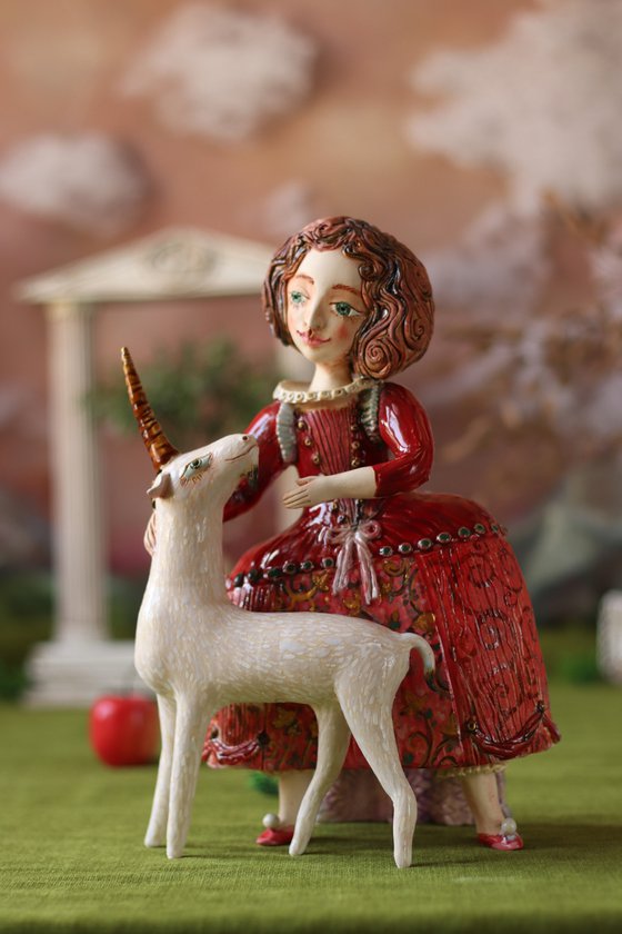 Infanta with a unicorn. Ceramic sculpture