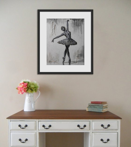 Ballerina II