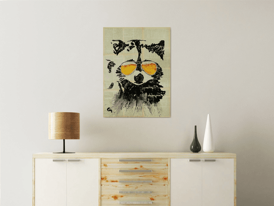 Raccoon.
