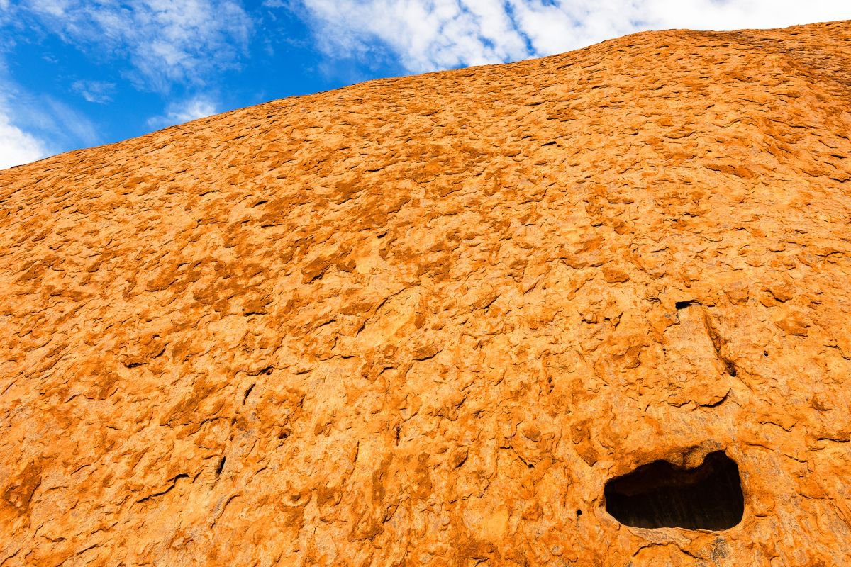 Uluru Detail II by Tom Hanslien