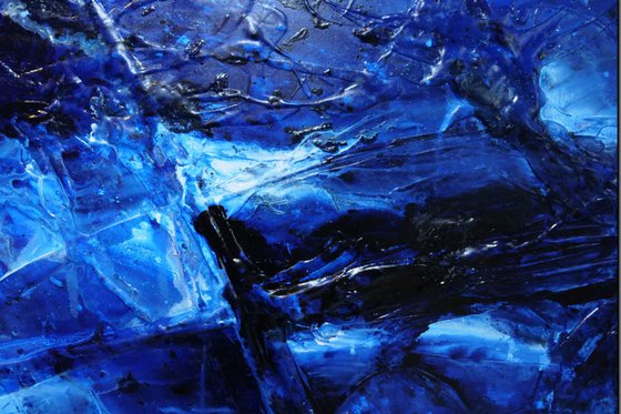 Fractured 240cm x 100cm Blue White Abstract Art