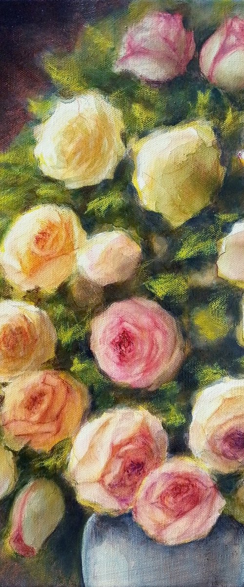 Bunch of roses - Still life - classical floral - bouquet - flower - fine art by Fabienne Monestier