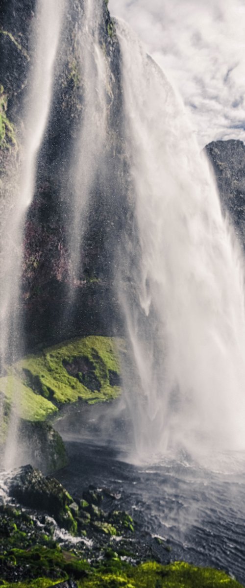 THE BIG WATERFALL by Fabio Accorrà