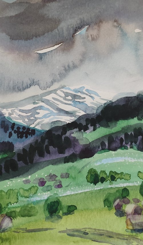 Snow mountain by Inna Pantelemonova