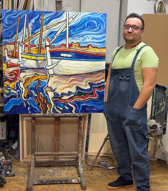 Dance of reflections. Saint-Tropez