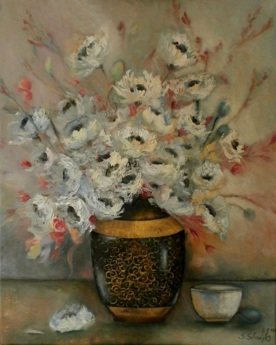 `White poppies in oriental vase` by Sandra Gotautaite