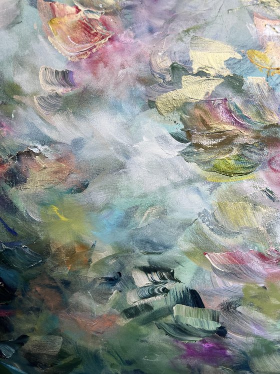 Between Lilies and Heaven