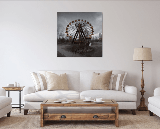 #47. Pripyat Ferris wheel 1 -Original size